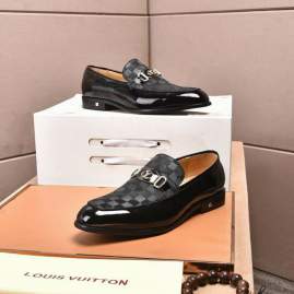 Picture of Louis Vuitton Shoes _SKULVsz38-44mnf072614439